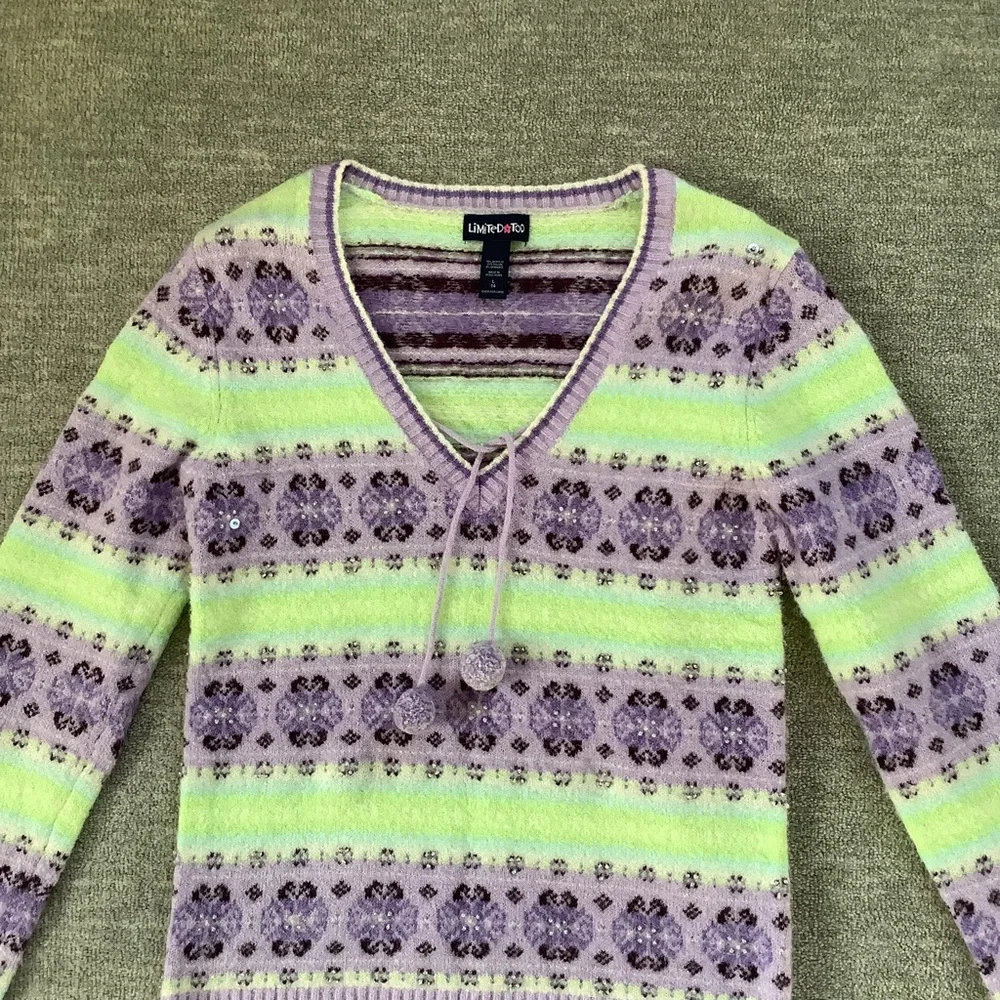 Limited Too Vintage Embellished Pullover Sweater Sz. L/14 - Picture 2 of 7